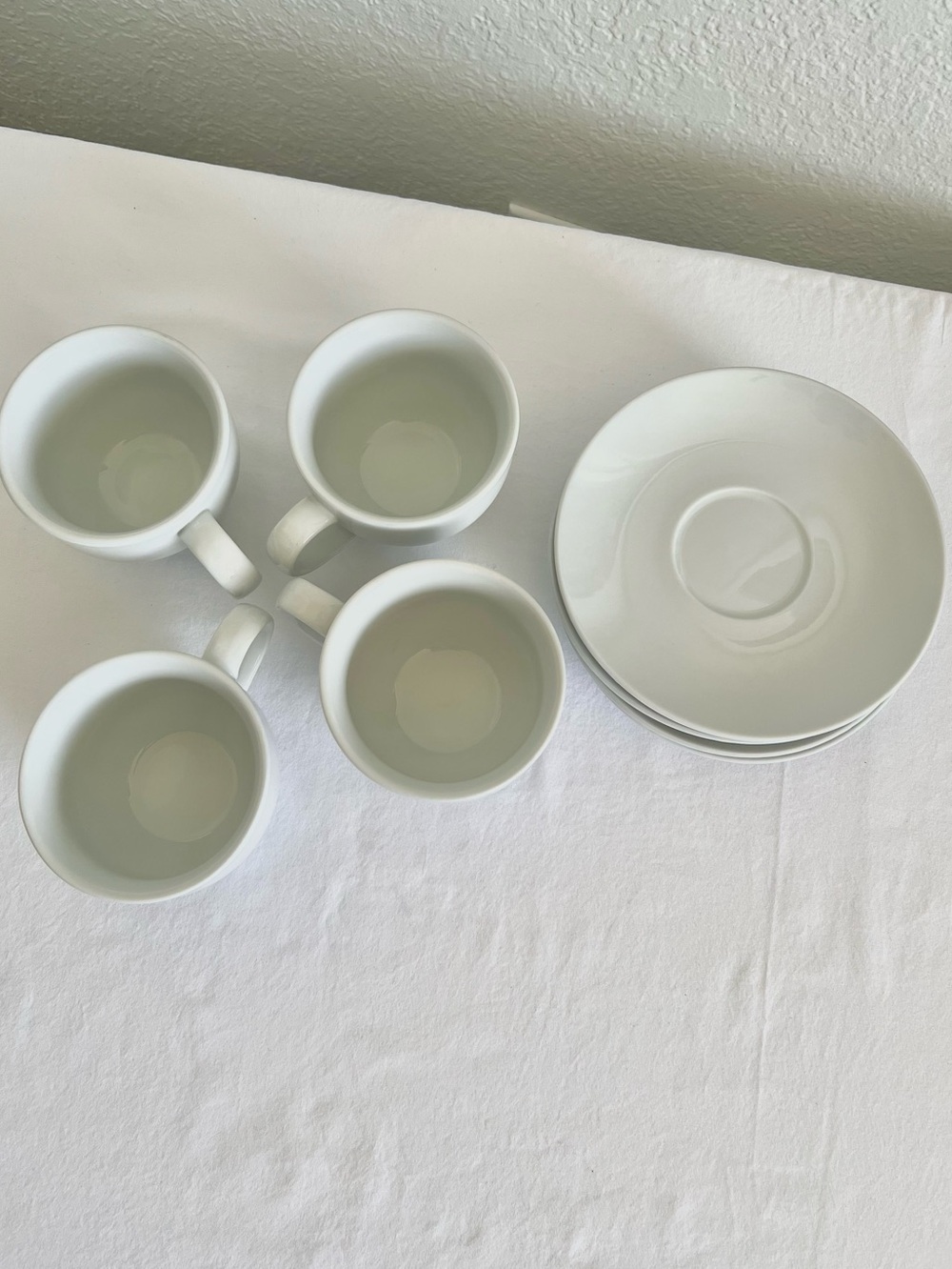 Pottery Barn Great White Cups/Saucers